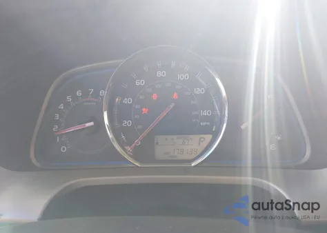 2013 Toyota Rav4 Limited из США, поврежденный, VIN 2T3DFREV1DW091970